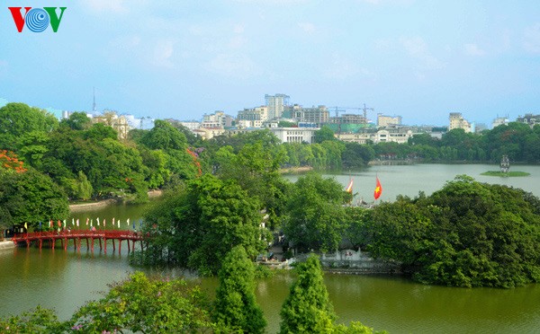 Les ouvrages architecturaux qui conservent l’histoire de Hanoi - ảnh 4